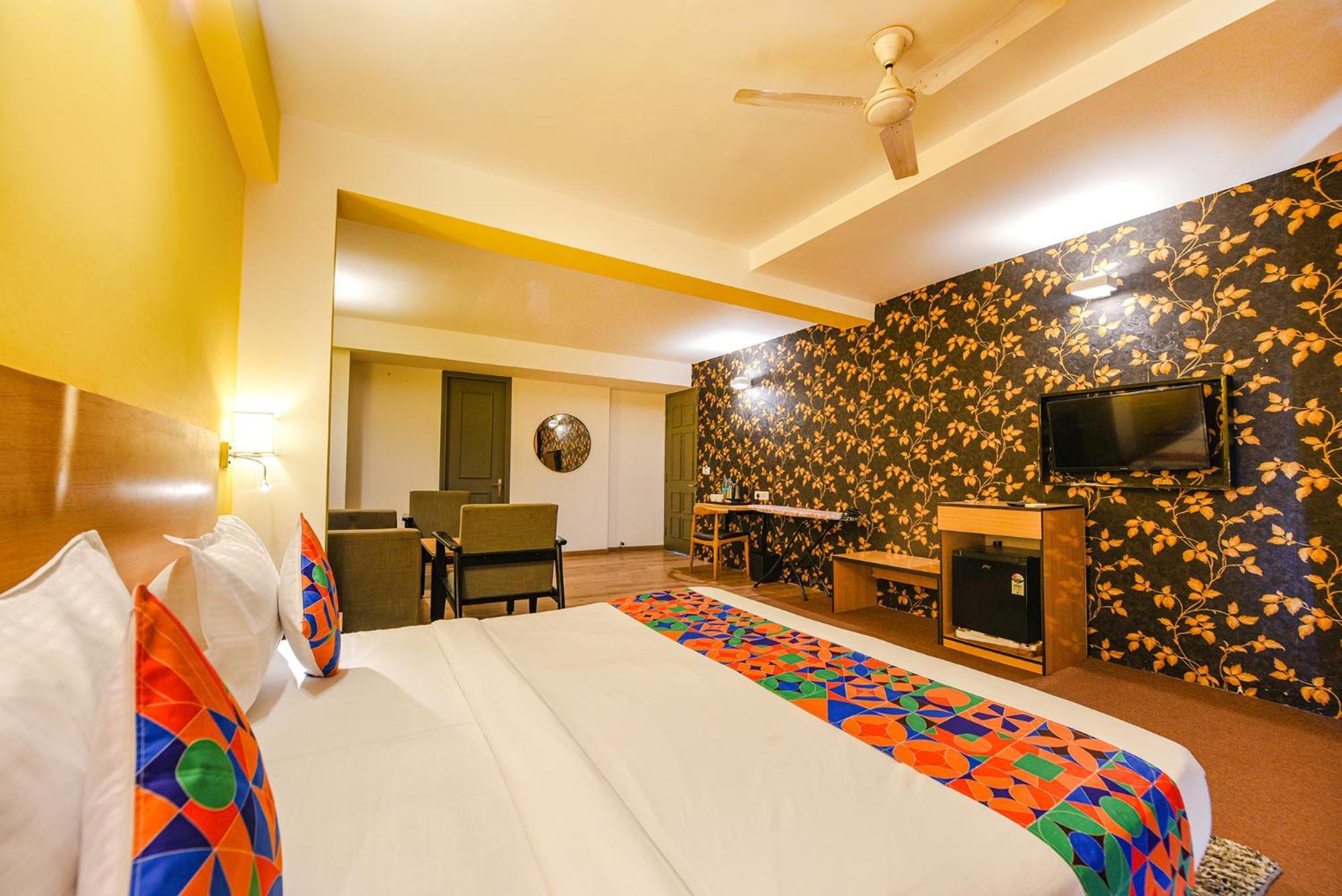 Fabhotel Old Meple Leaf Gurgaon Ngoại thất bức ảnh