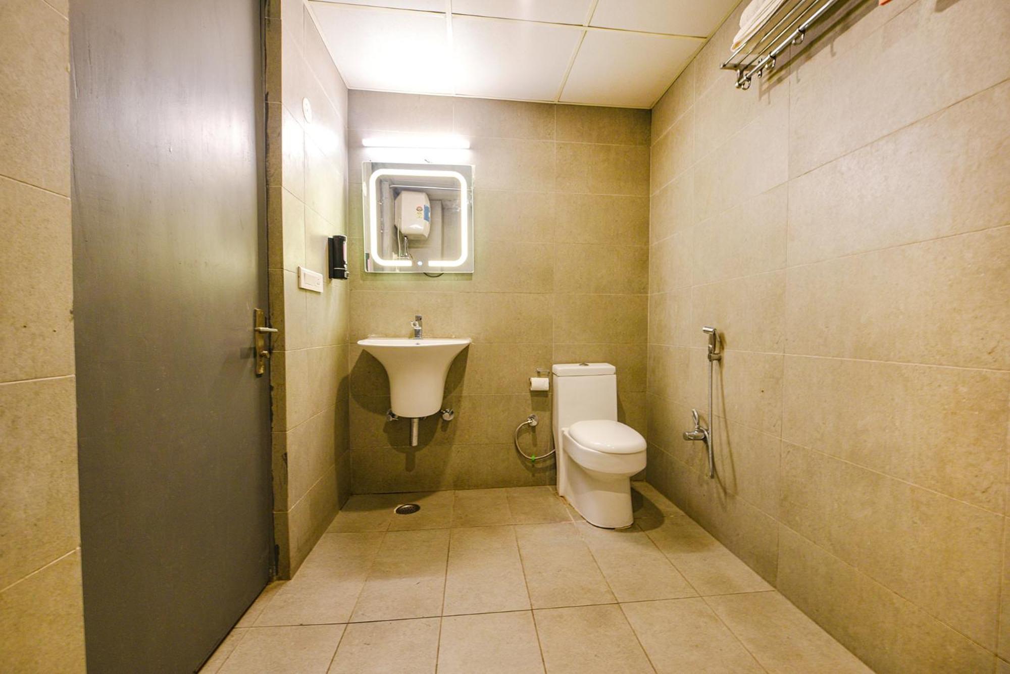 Fabhotel Old Meple Leaf Gurgaon Ngoại thất bức ảnh