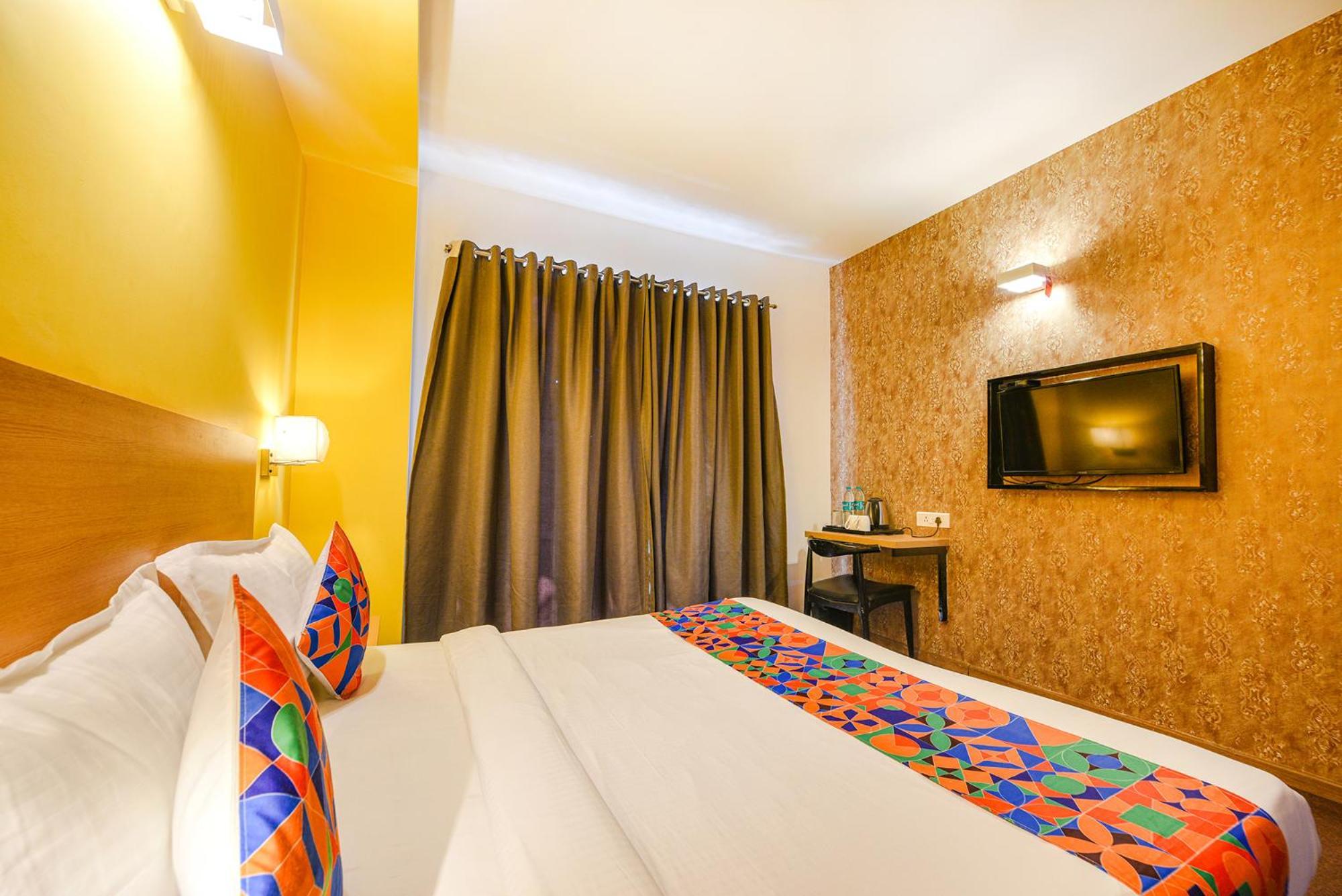 Fabhotel Old Meple Leaf Gurgaon Ngoại thất bức ảnh